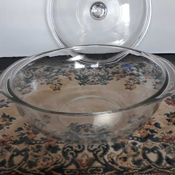 Pyrex Other - Vintage Pyrex Casserole Dish B01